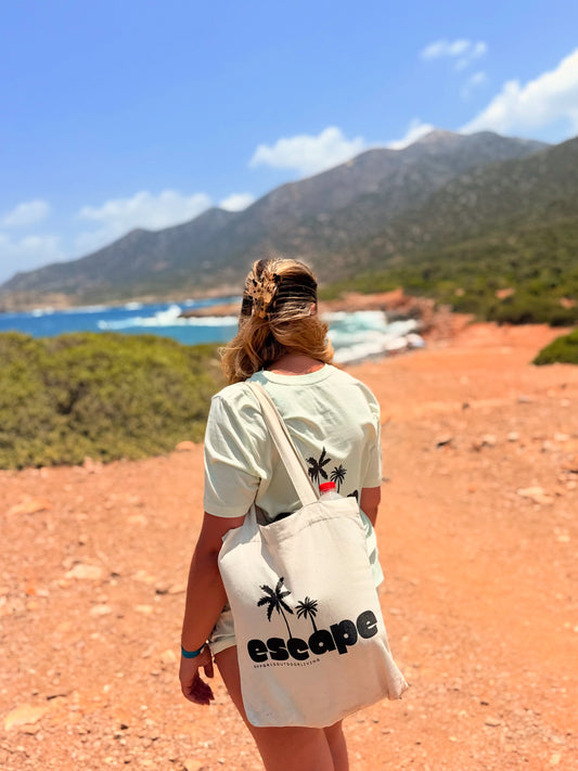 OFF GRID ESCAPE TOTE BAG