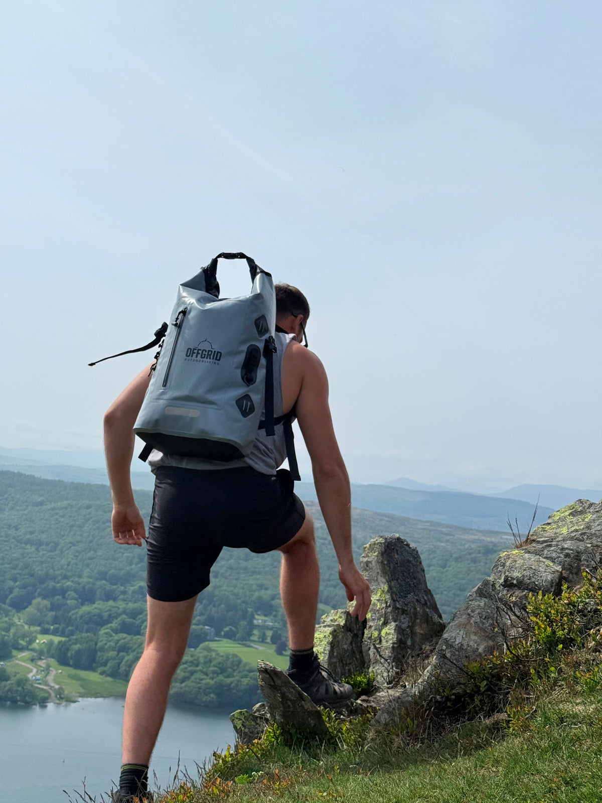 FRONTIER 32L DRY BACKPACK