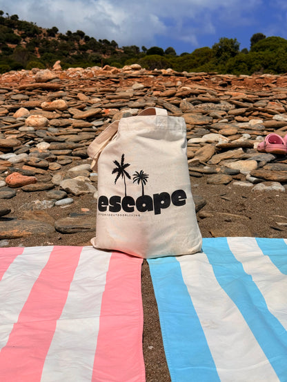 OFF GRID ESCAPE TOTE BAG